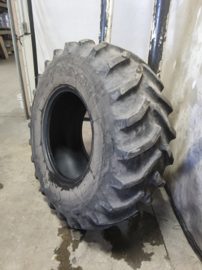 18.4/R26 Goodyear Farm Dyna Torque Radial II R-1 140B 75%