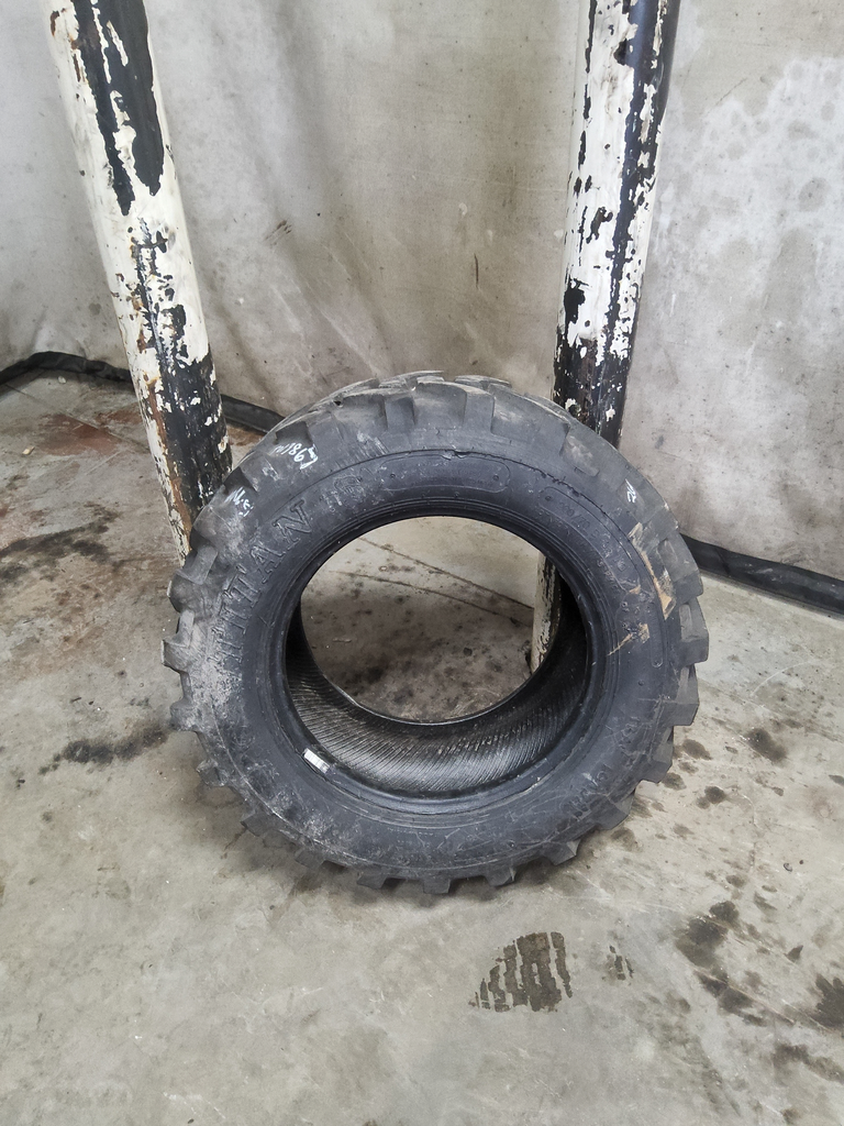 260/70D16.5 Titan Farm Trac Loader SS R-4 110A8 90%