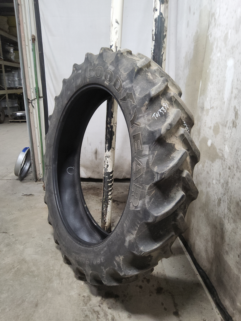 380/90R50 Goodyear Farm DT800 Optitrac R-1W 151A8/B 55%