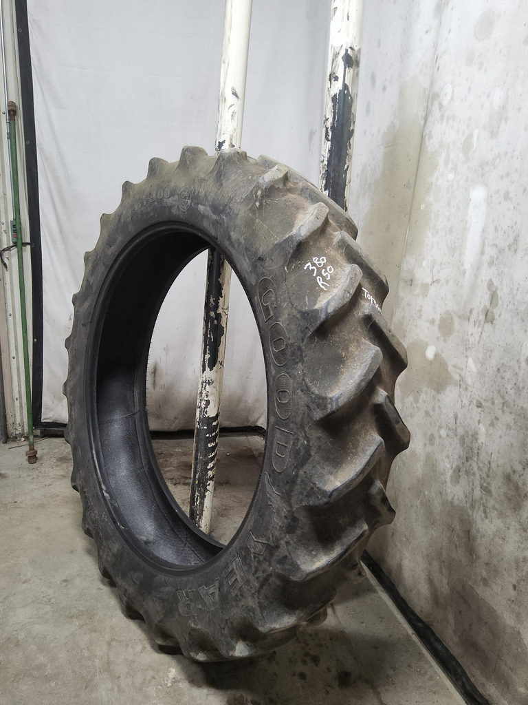380/90R50 Goodyear Farm DT800 Optitrac R-1W 151A8/B 55%