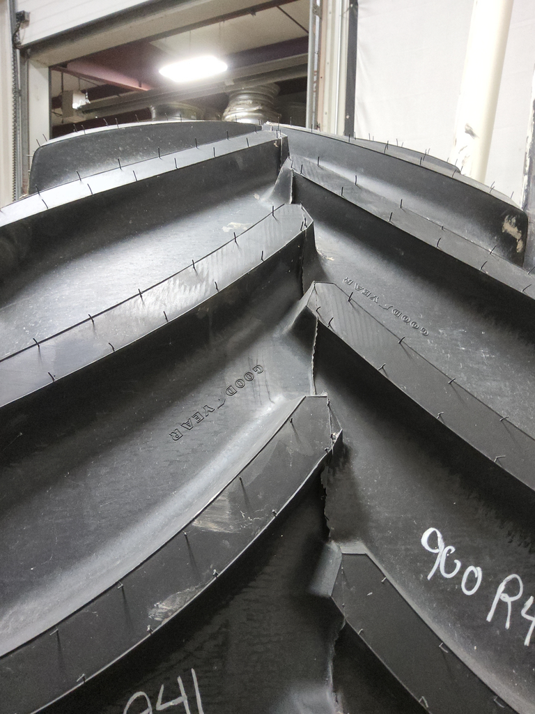 LSW 900/50R46 Goodyear Farm DT830 Optitrac R-1W 181D 99%