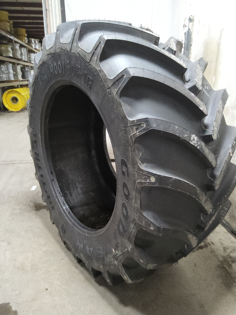 LSW 900/50R46 Goodyear Farm DT830 Optitrac R-1W 181D 99%