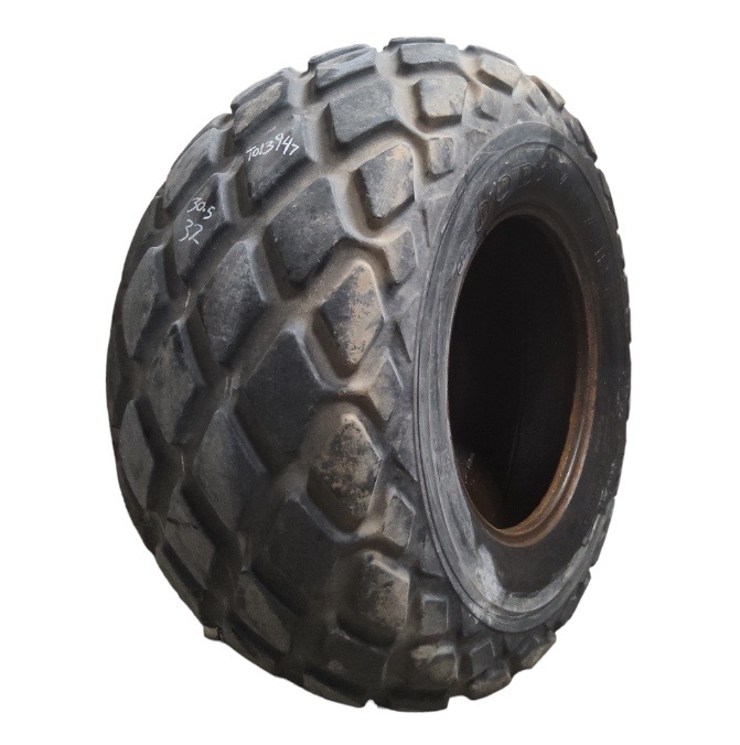 30.5/L-32 Goodyear Farm All Weather R-3 , G (14 Ply) 80%