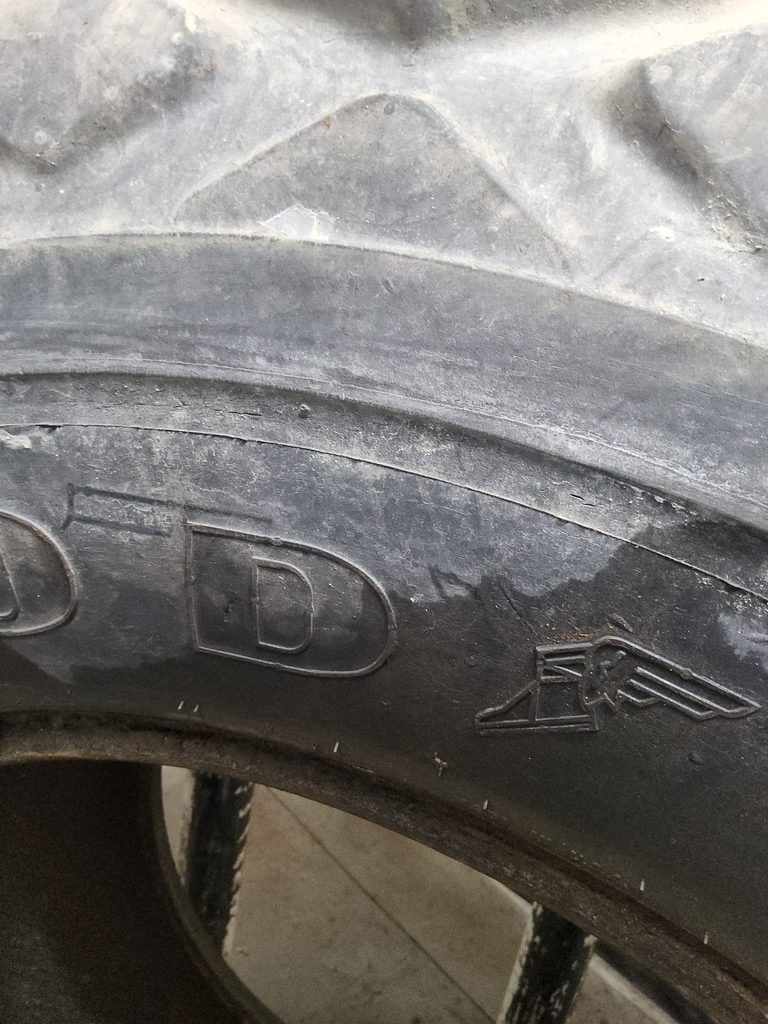 30.5/L-32 Goodyear Farm All Weather R-3 , G (14 Ply) 80%