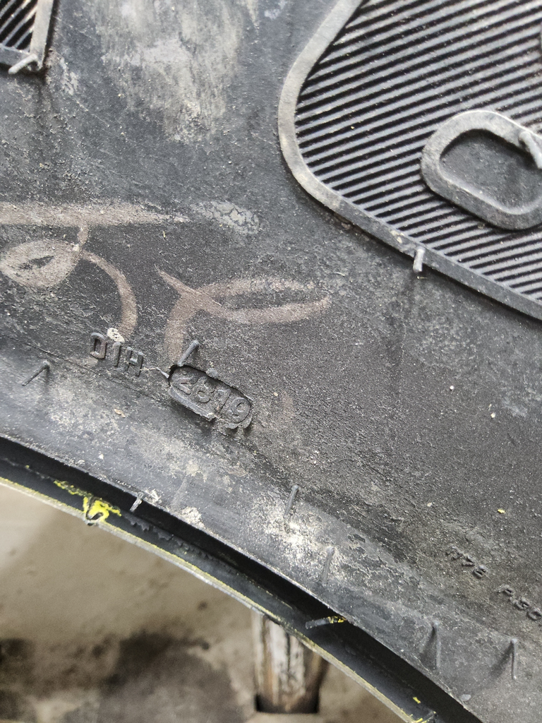 380/85R24 Trelleborg TM600 R-1W 131A8 99%