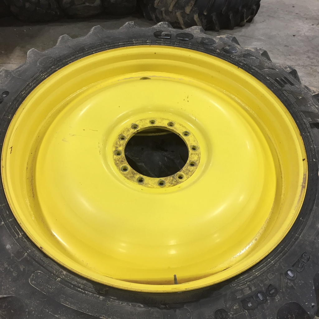 10"W x 50"D, John Deere Yellow 12-Hole Bubble Disc