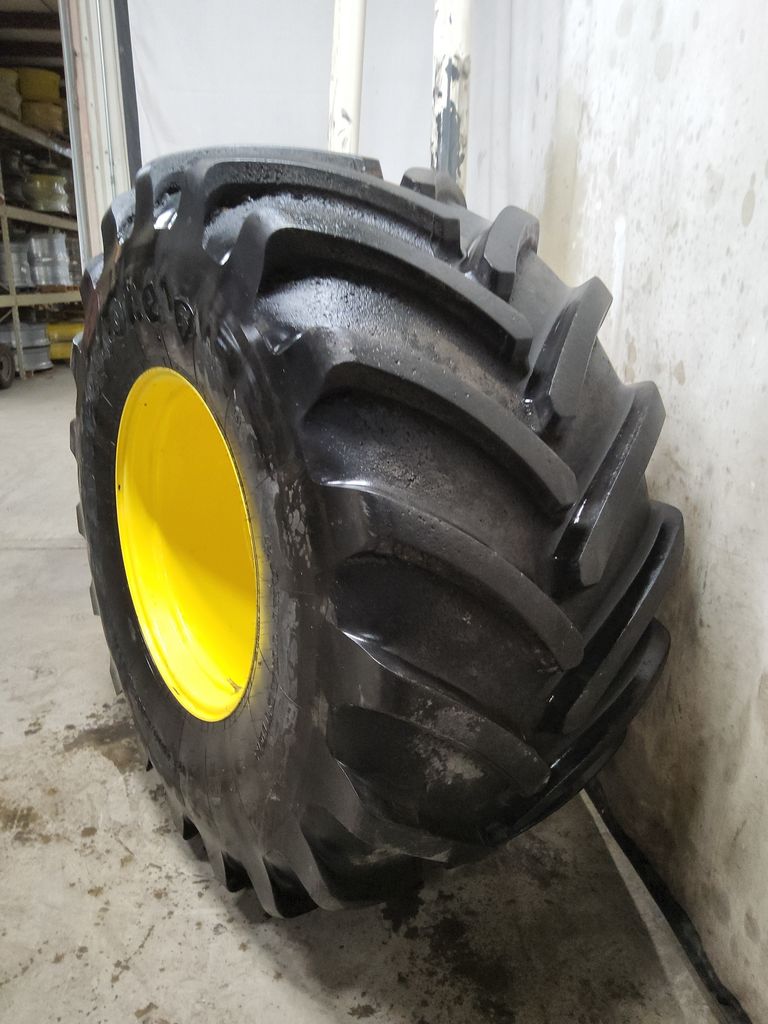 VF 900/60R32 Firestone Maxi Traction CFO R-1W 193B 85%