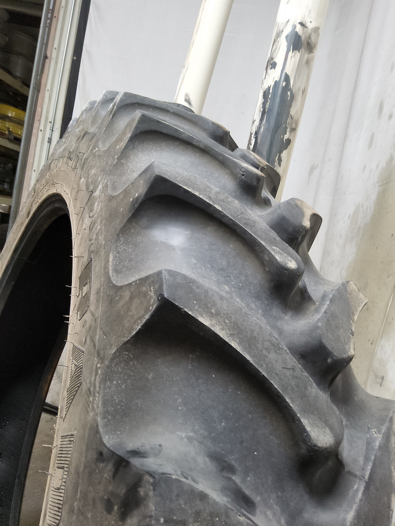 380/90R54 Firestone Radial 9000 R-1W 152B 65%