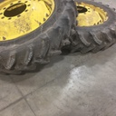 320/85R34 Firestone Radial 9000 R-1W 133 B 80%
