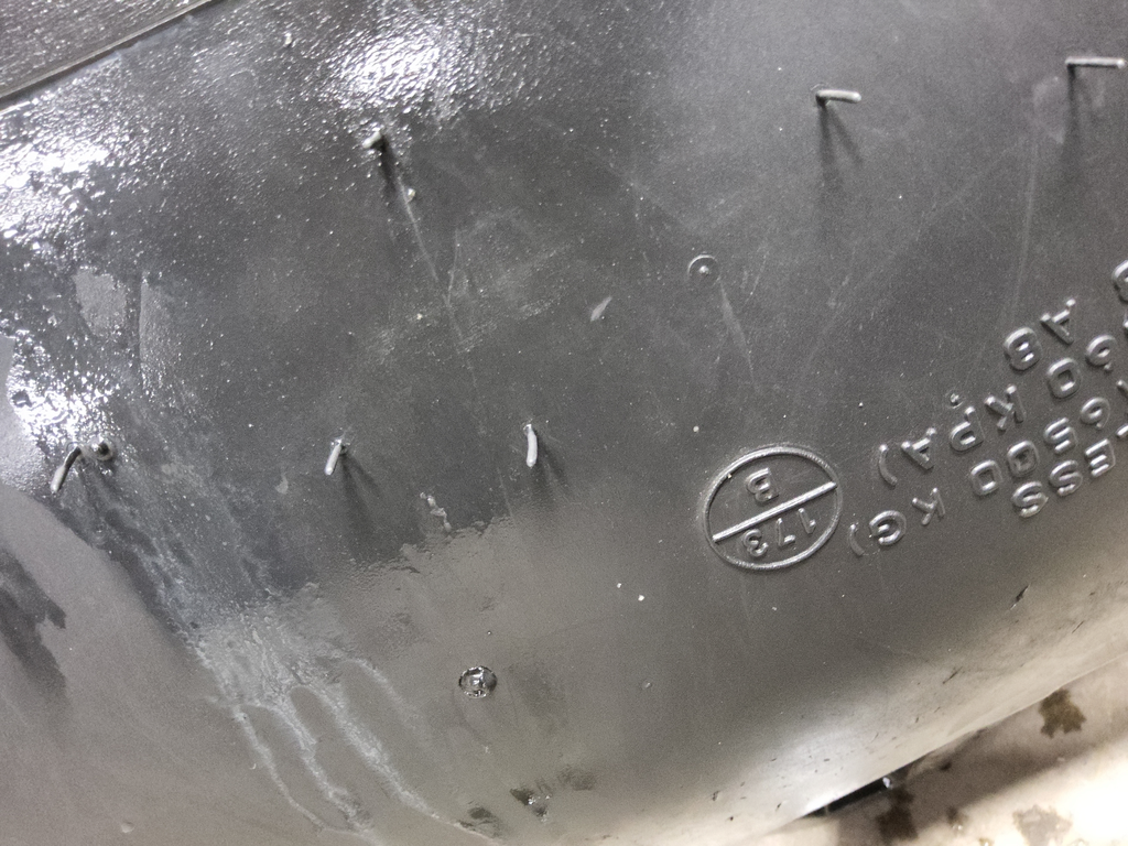 800/70R38 Goodyear Farm DT924 Radial R-1W 173B 60%