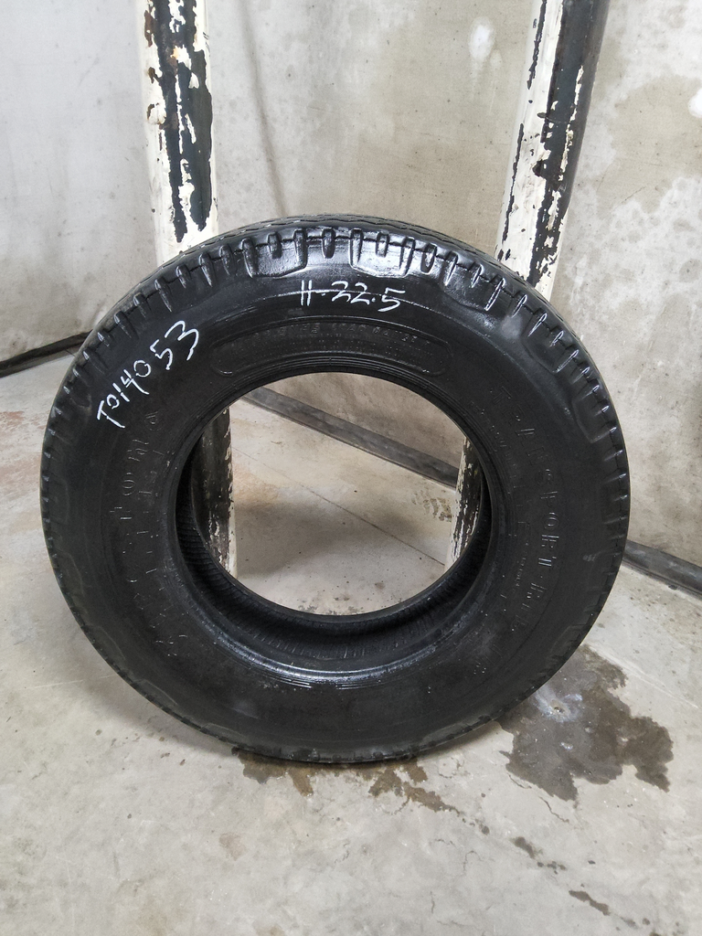 11/-22.5 Firestone Transport RIB TR , F (12 Ply)