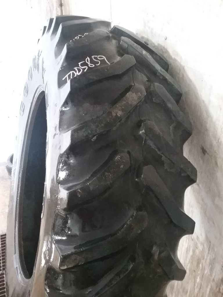 480/80R38 Goodyear Farm Dyna Torque Radial R-1 141 A8 65%