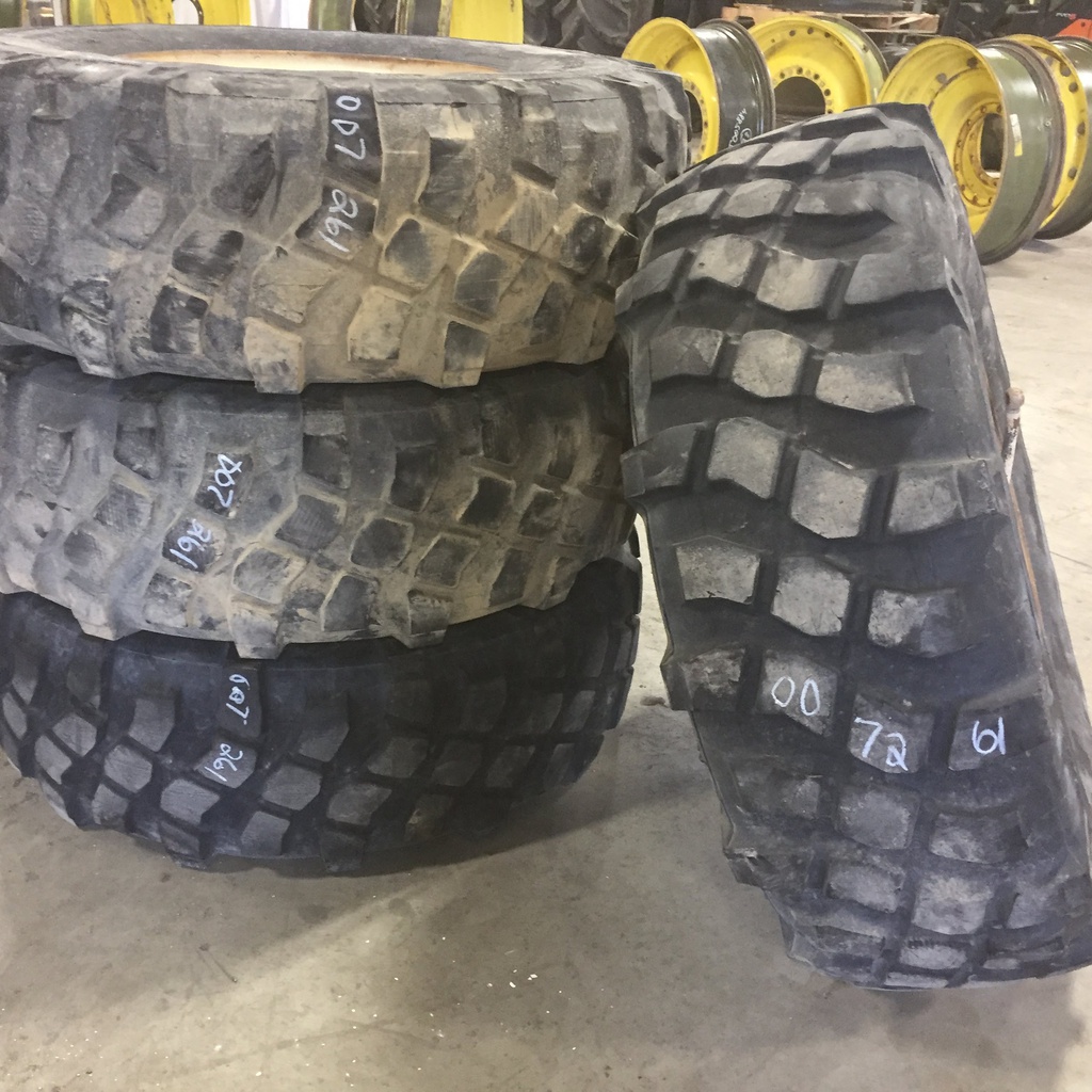 395/85R20 Michelin XML Military, G (14 Ply) 75%