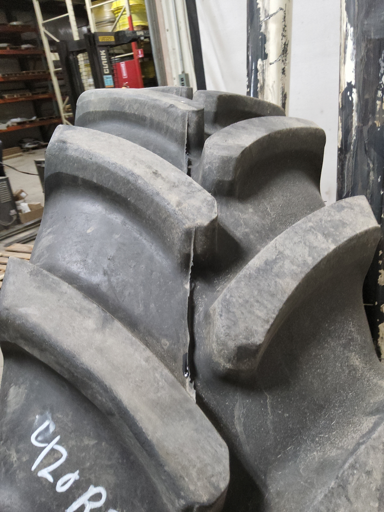 420/90R30 Firestone Maxi Traction R-1W 145D 95%