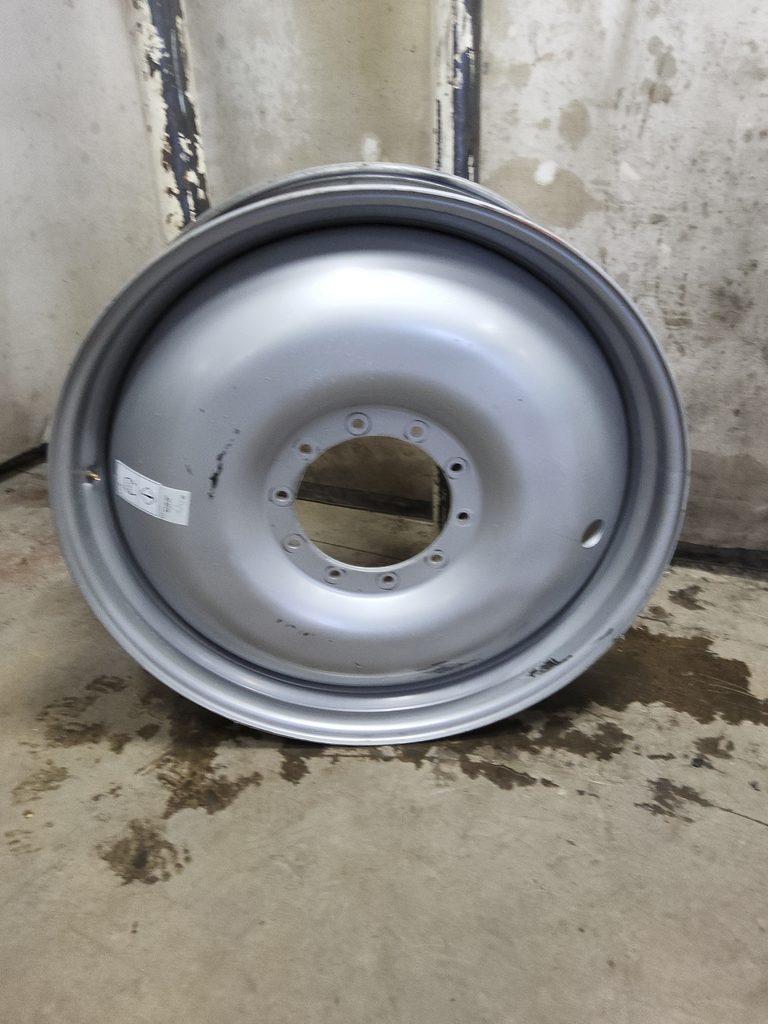 13"W x 46"D, Case IH Silver Mist 10-Hole Bubble Disc