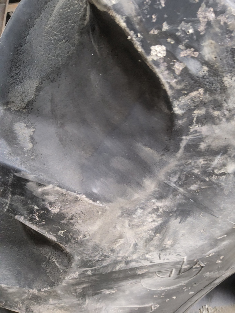 520/85R42 Firestone Radial All Traction 23 R-1 157B 75%