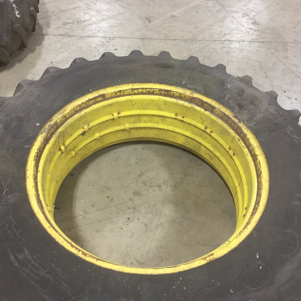 480/80R38 Goodyear Farm Dyna Torque Radial R-1 on John Deere Yellow 0-Hole Double Bevel Ag 40%