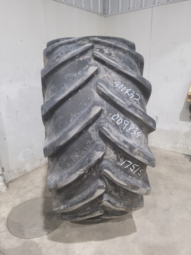 800/65R32 Michelin MegaXBib (M28) R-1W 172B 50%