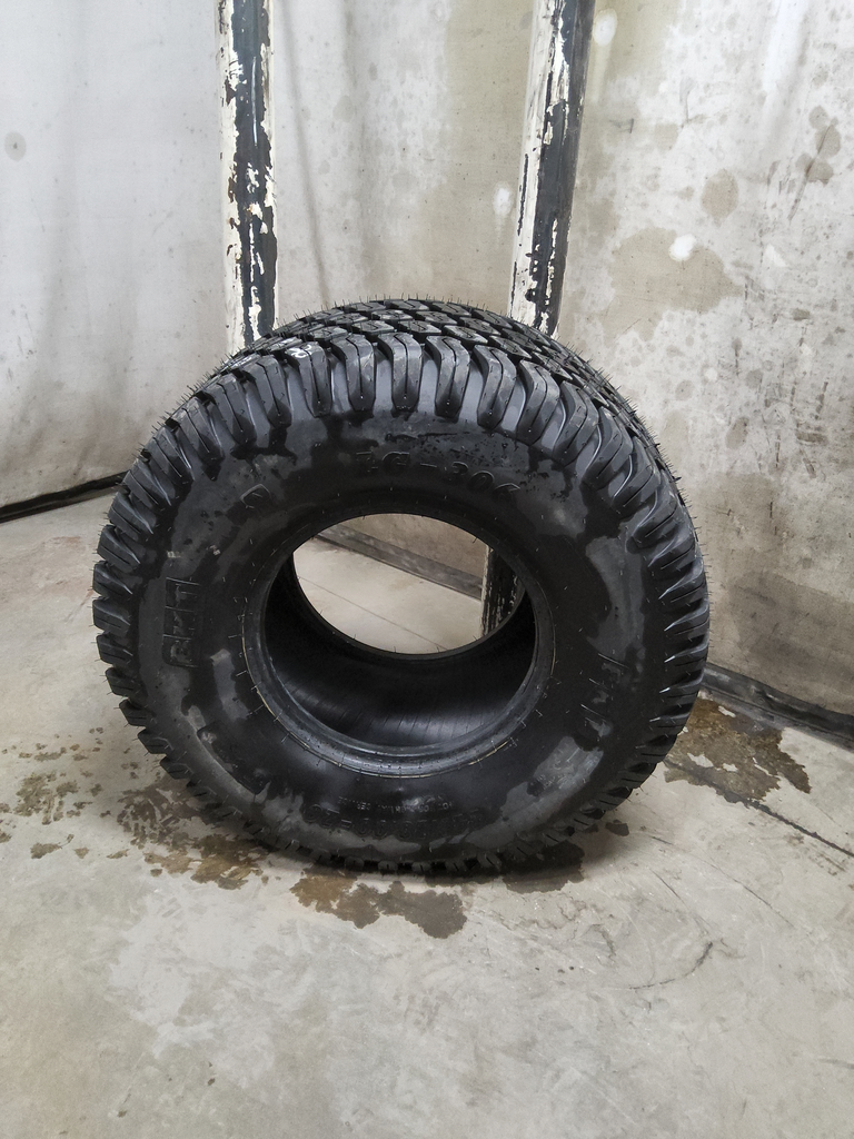44/18.00-20 BKT Tires LG-306 Lawn & Garden R-3 127A6, B (4 Ply)