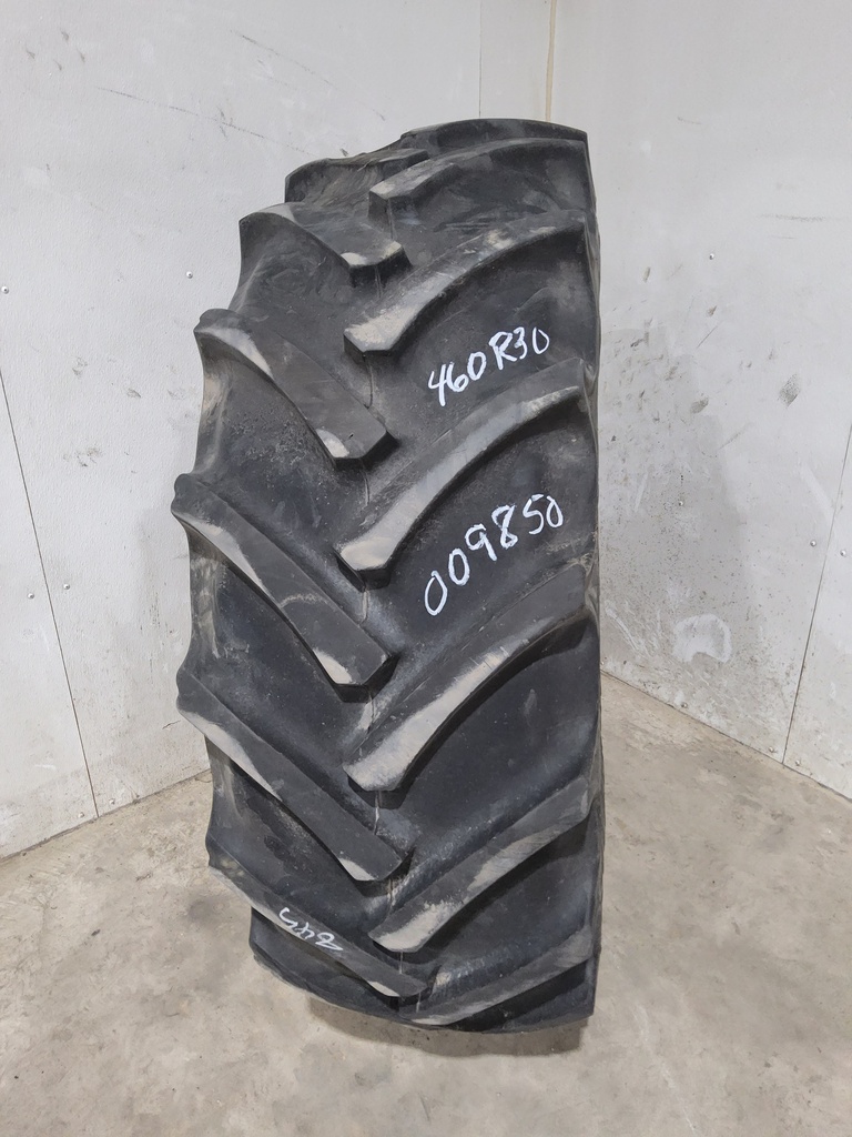 460/85R30 Continental AC85 Contract R-1W 142B 50%