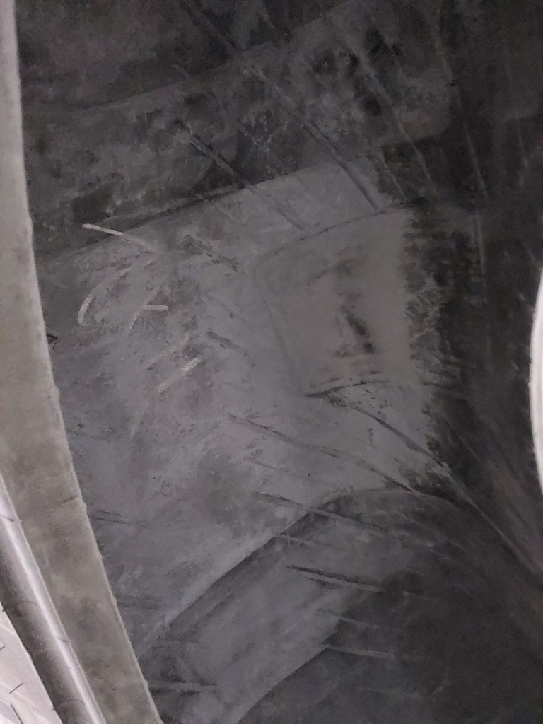 460/85R30 Continental AC85 Contract R-1W 142B 50%