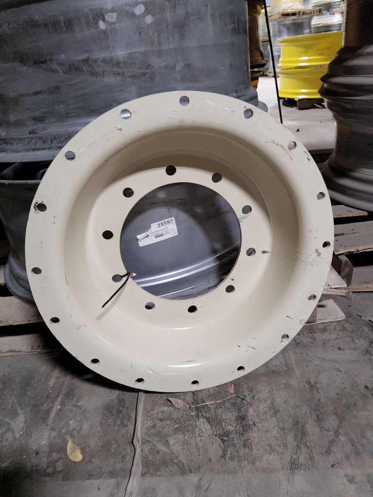 10-Hole Stub Disc Center for 26" Rim, Off White