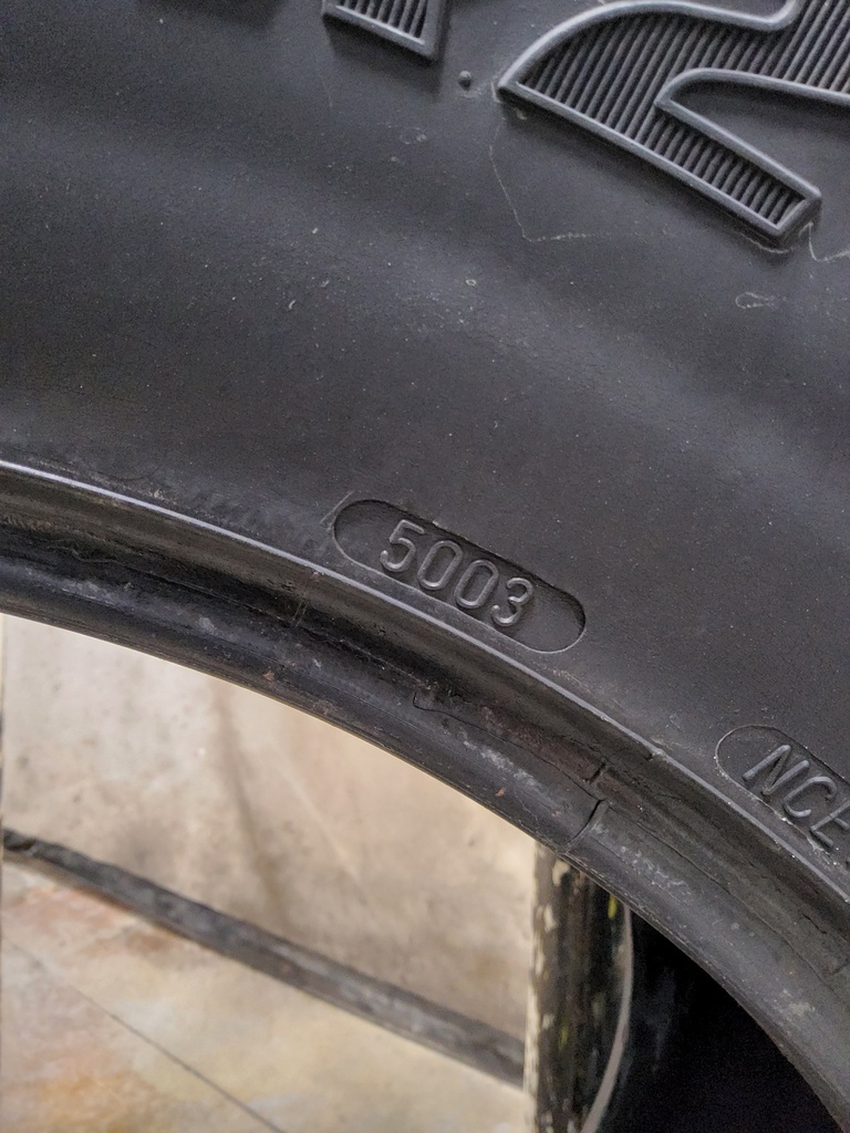 480/70R24 Goodyear Farm DT812 Optitrac R-1W 138B