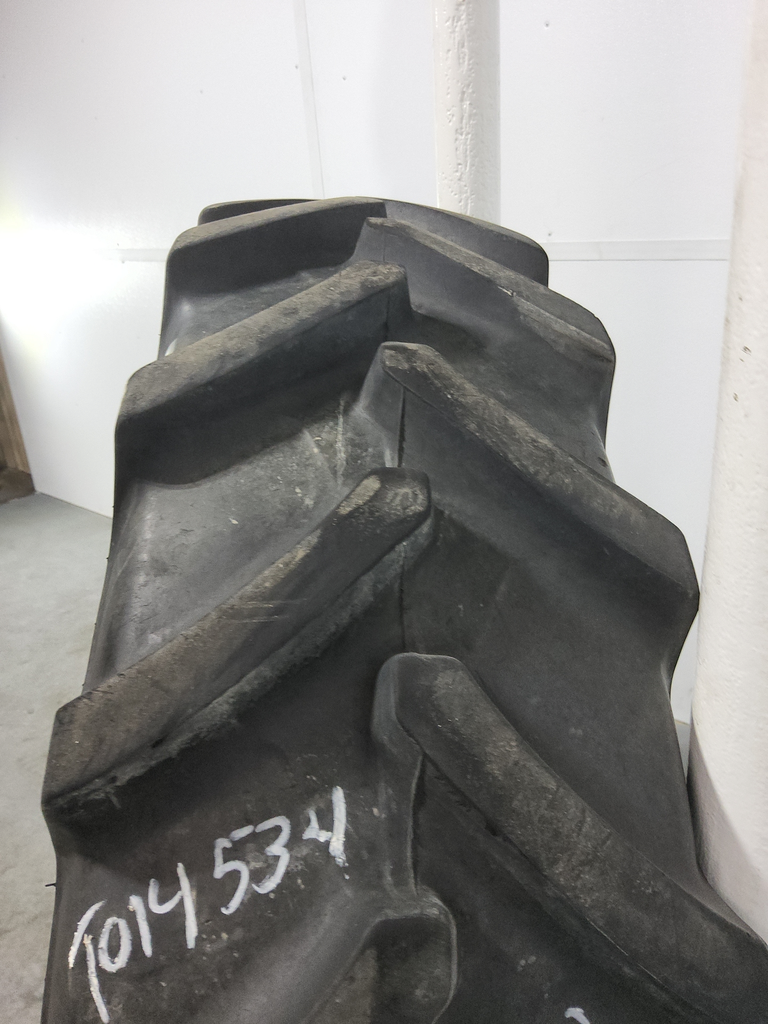 320/85R36 Ceat Farmaxx R85 R-1W 128B 75%