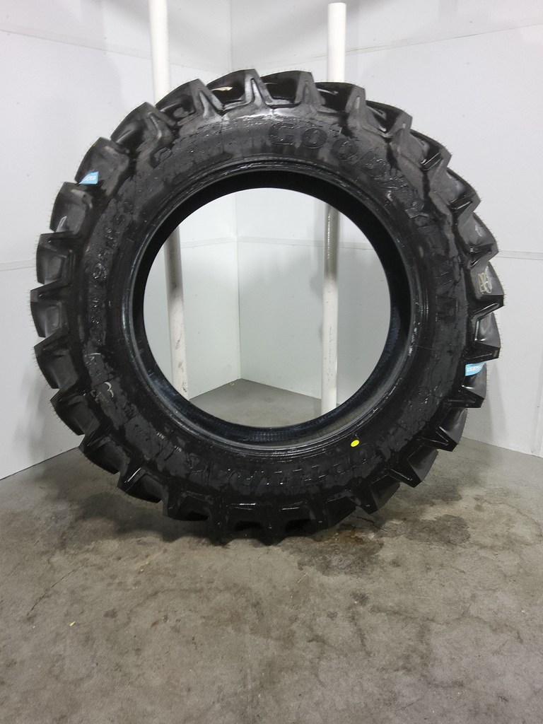 480/95R50 Goodyear Farm DT800 Optitrac R-1W 164D 99%