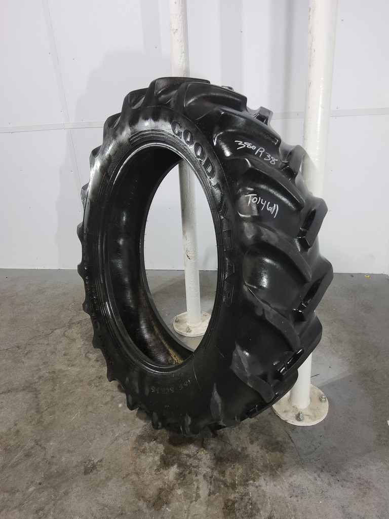 380/80R38 Goodyear Farm DT800 Super Traction R-1W 142A8 70%