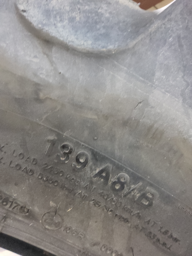 380/85R38 BKT Tires Agrimax RT 855 R-1W 139A8 45%