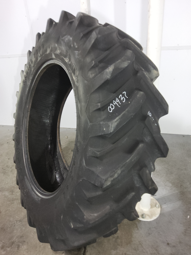 18.4/R38 Firestone Radial 7000 R-1W 146A8
