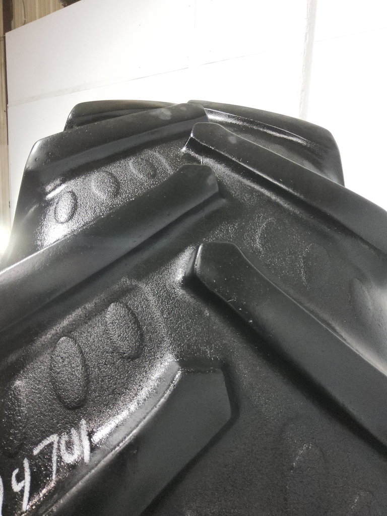 520/85R42 BKT Tires Agrimax RT 855 R-1W 157A8 50%