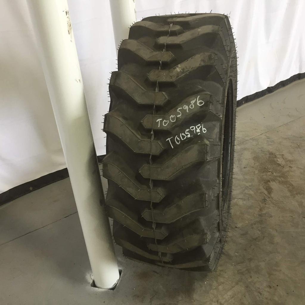 43/16.00-20 Titan Farm Trac Loader SS NHS  R-4, B (4 Ply) 99%