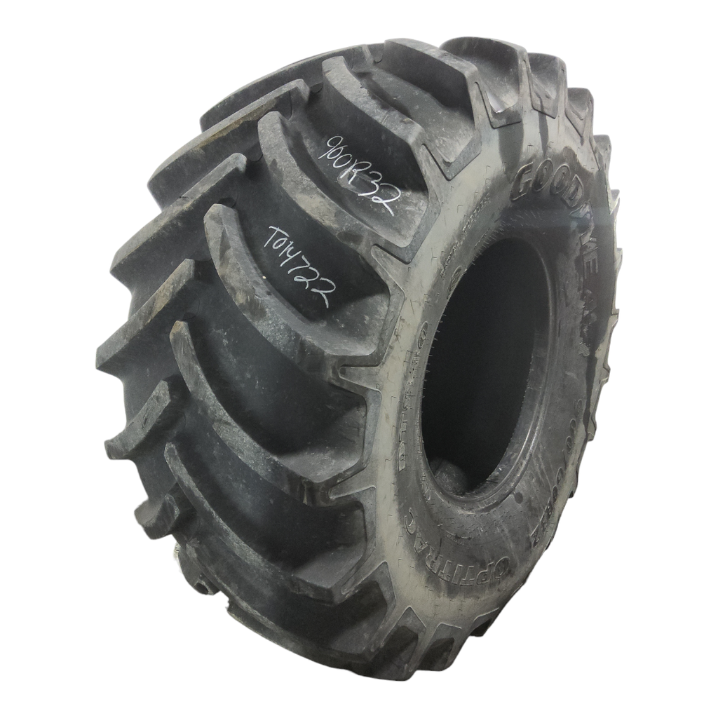 900/60R32 Goodyear Farm DT830 Optitrac R-1W 176B 90%