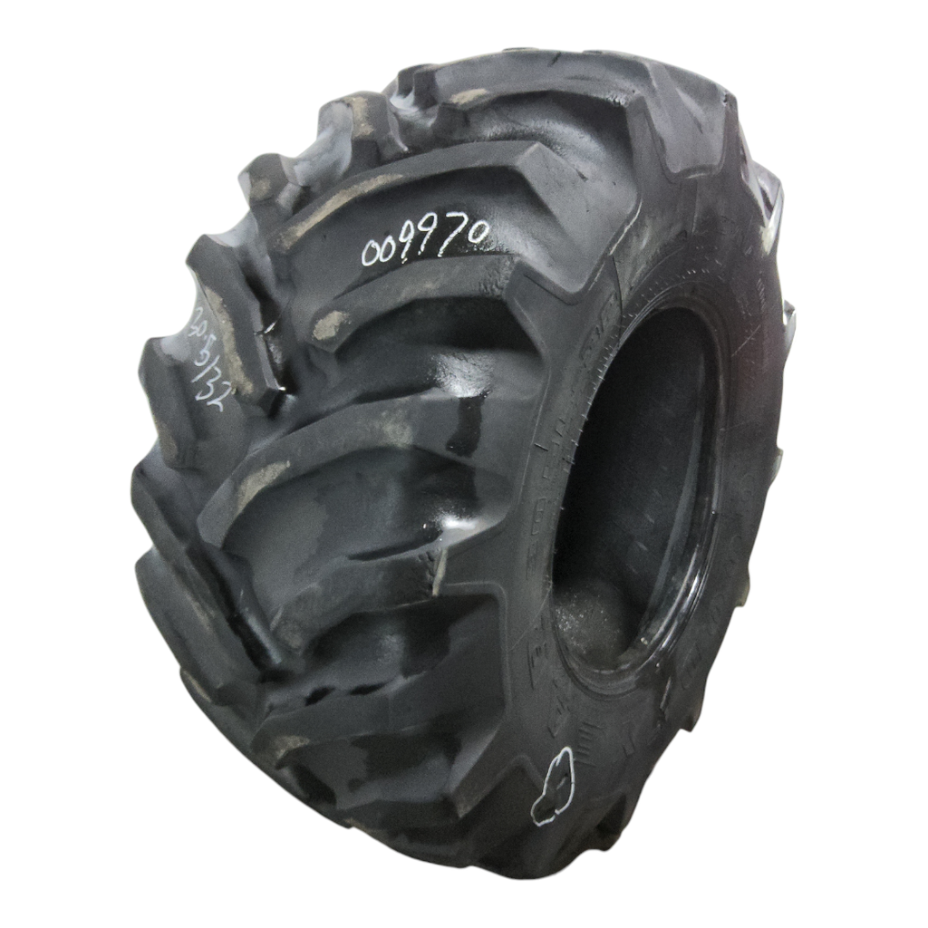 30.5/L-32 Goodyear Farm Dyna Torque II R-1 , G (14 Ply) 75%