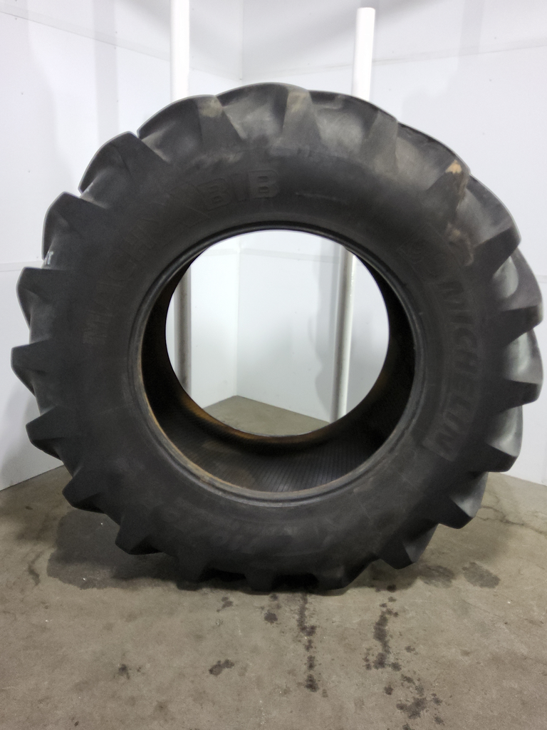 710/70R42 Michelin XM28 R-1W 173D 80%