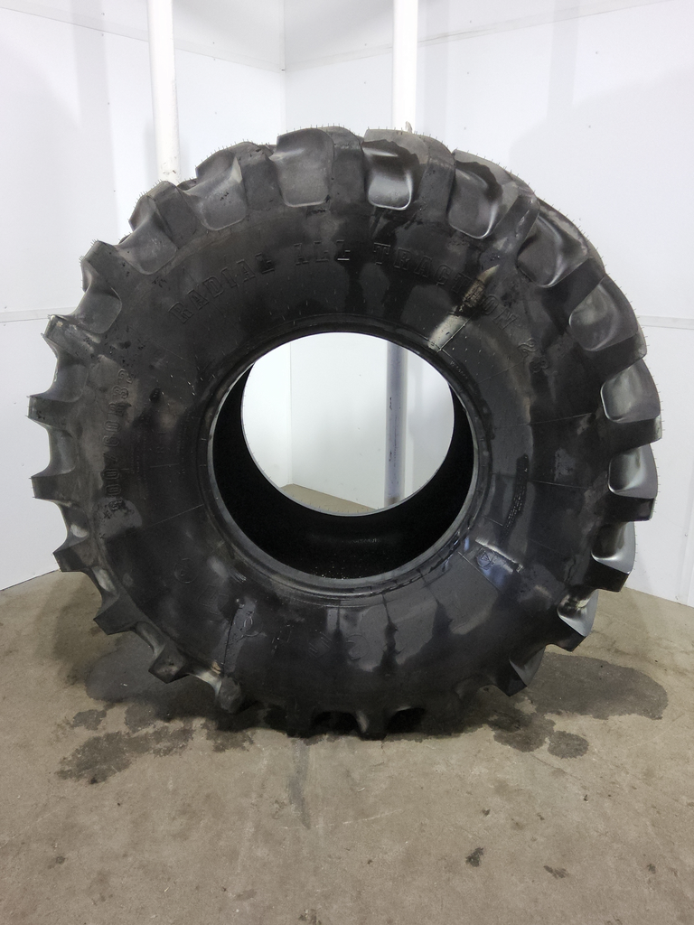 900/60R32 Firestone Radial All Traction 23 R-1 176B 99%