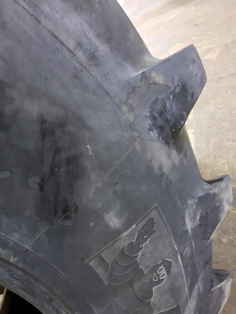 710/70R42 Michelin XM28 R-1W 173D 80%