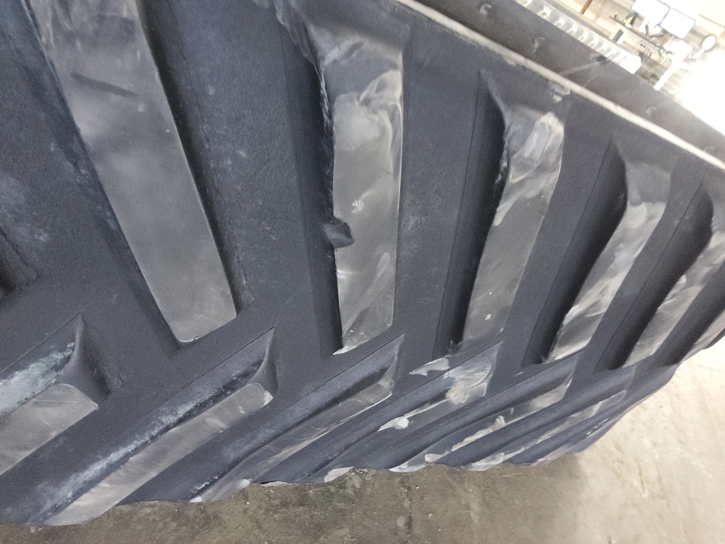 36" Camoplast Track 5500 John Deere 9030T/9RT 40%