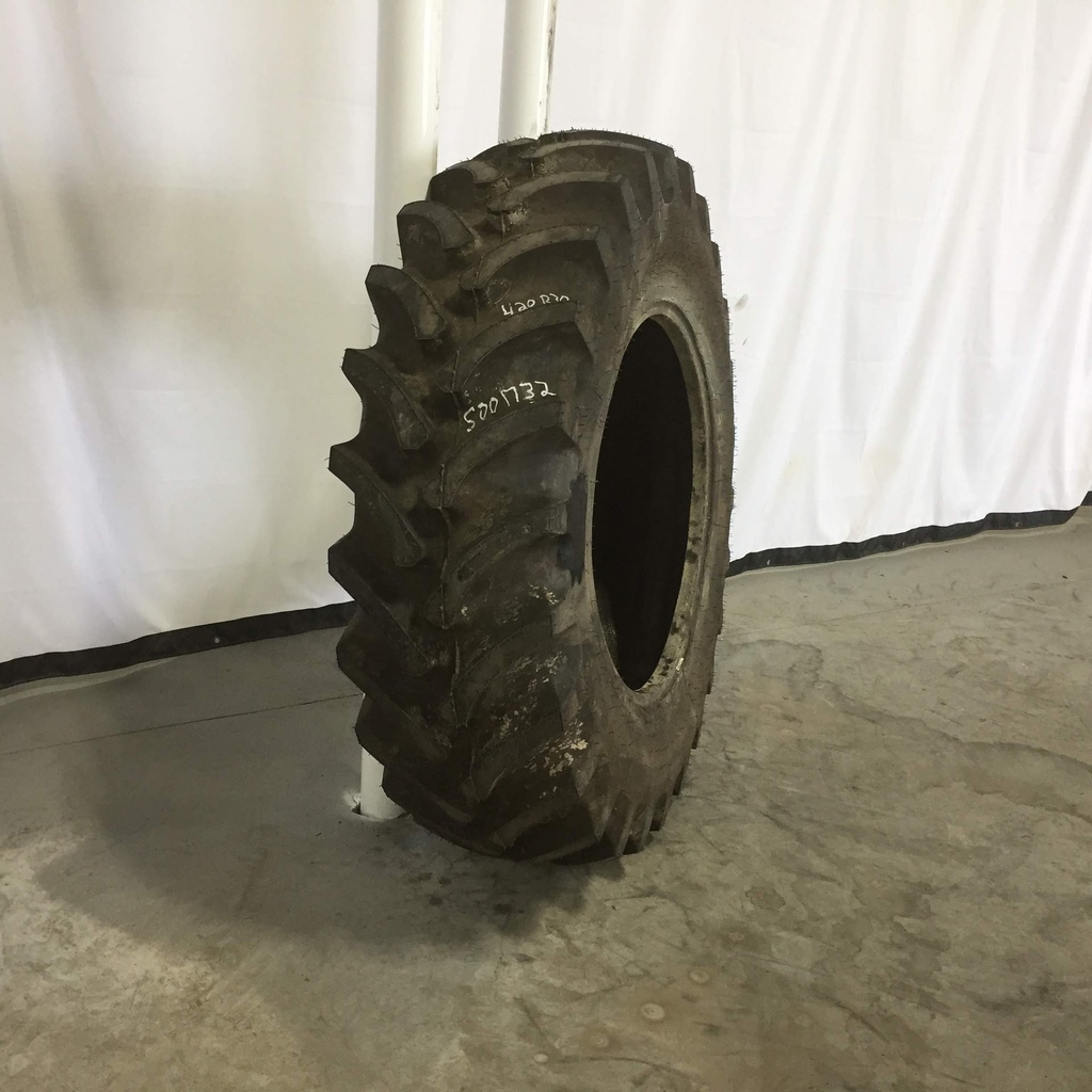 420/90R30 Firestone Radial All Traction FWD R-1 142 B 99%