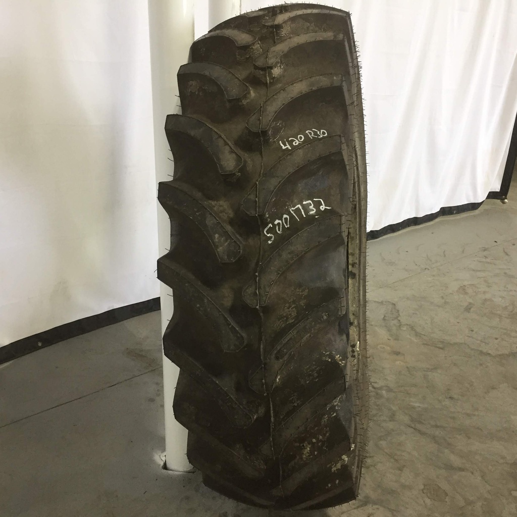 420/90R30 Firestone Radial All Traction FWD R-1 142 B 99%