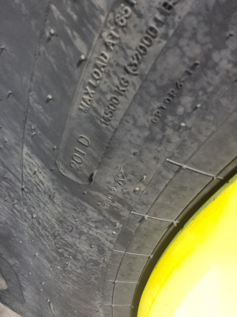 LSW 1400/30R46 Goodyear Farm Optitrac R-1W 201D 85%
