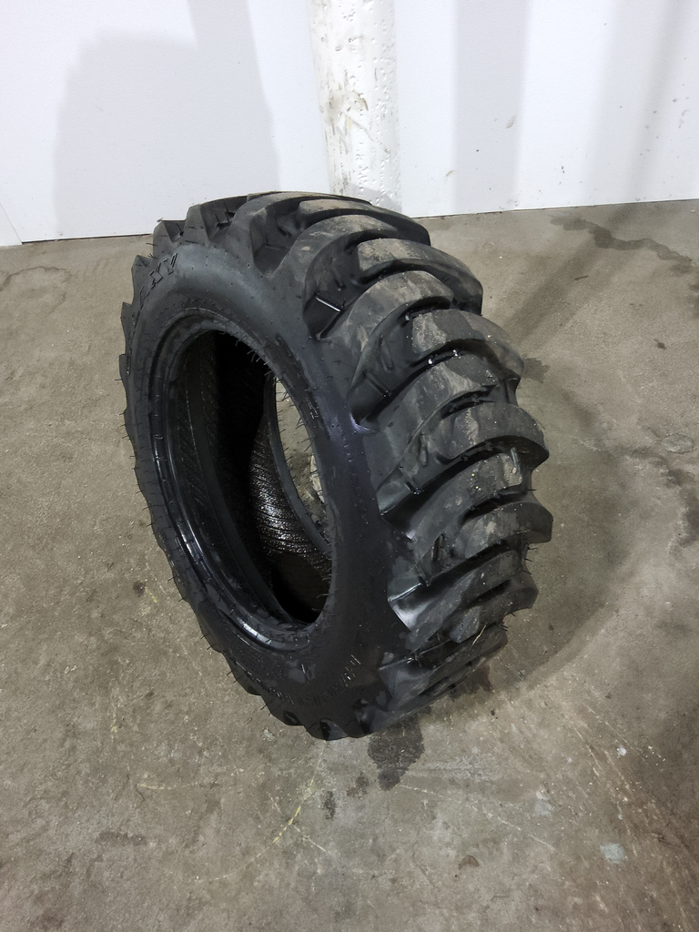 27/8.50-15 Galaxy Marathoner R-4 C (6 Ply), 99%