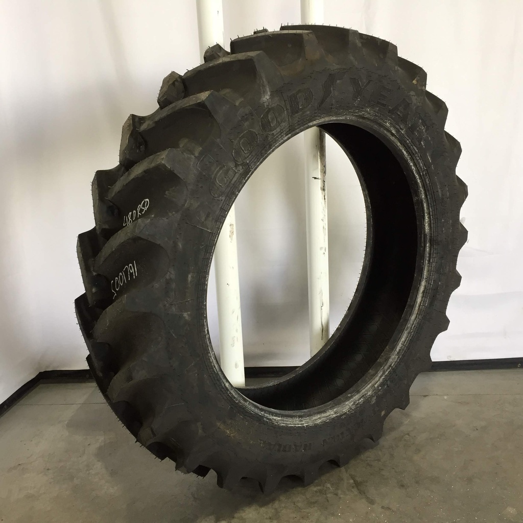 480/80R50 Goodyear Farm DT800 Super Traction R-1W 159 B 99%
