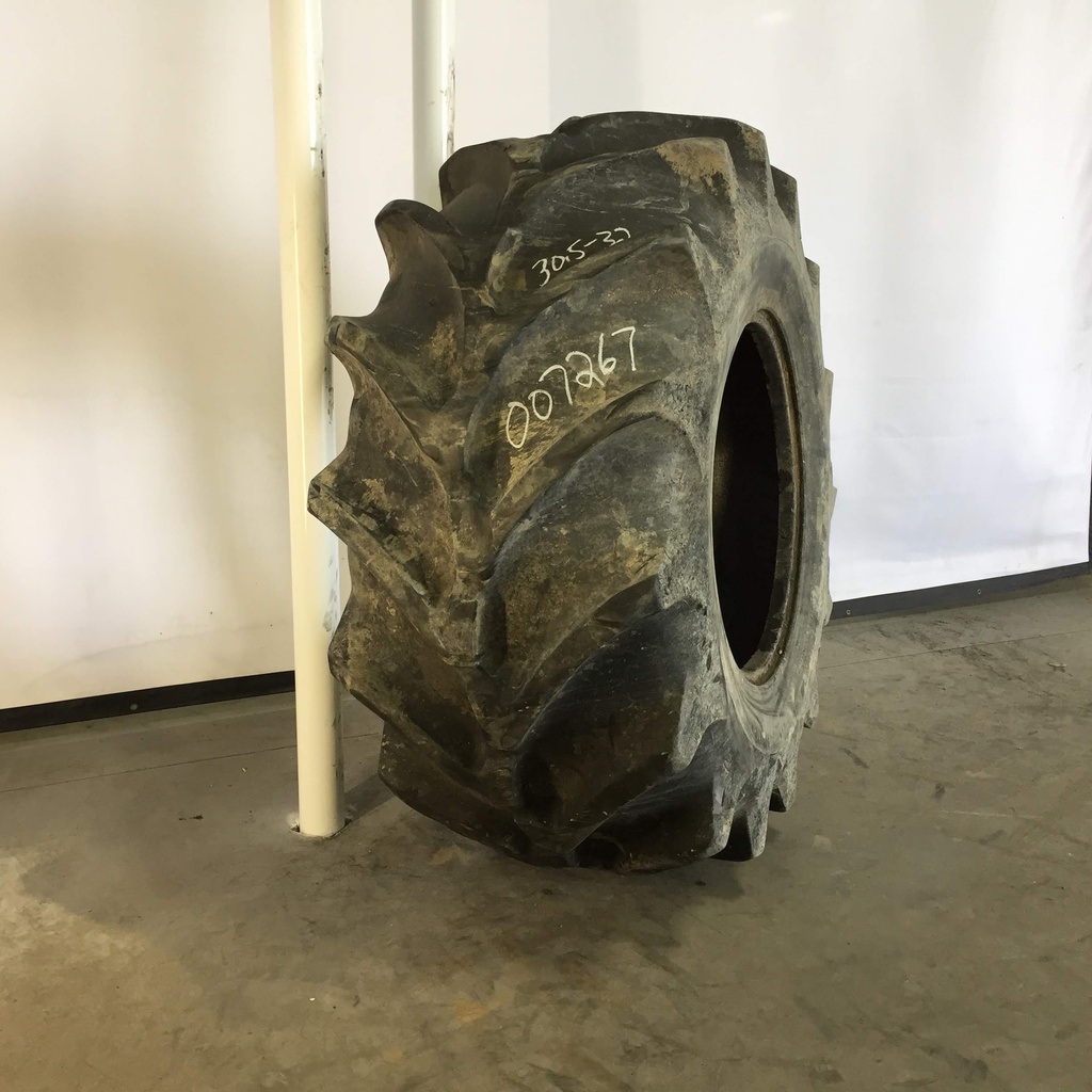 30.5/L-32 BF Goodrich Special Service R-2, E (10 Ply) 60%