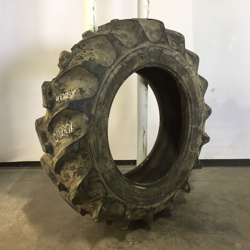 480/80R38 Goodyear Farm Special Sure Grip Radial TD8 R-2 149 B 55%