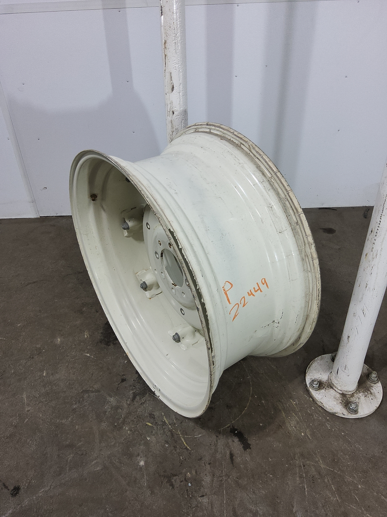 15"W x 34"D, New Holland White 8-Hole Rim with Clamp/Loop Style