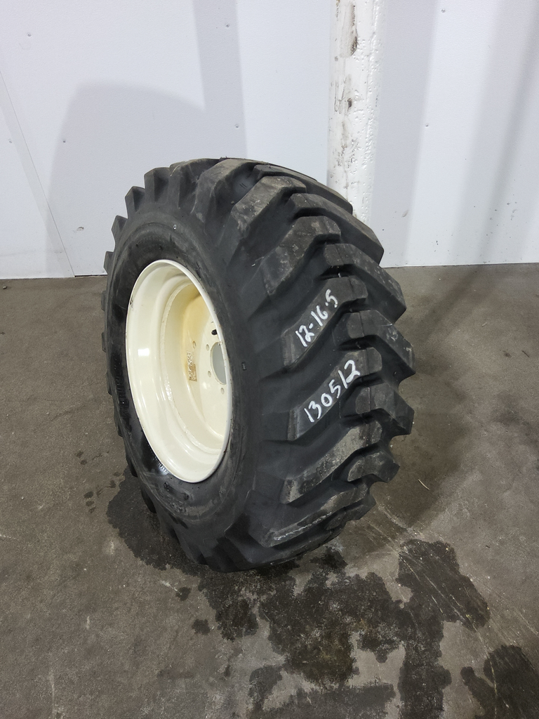 12-16.5 Bridgestone Fast Grip R-4 C (6 Ply), 85%