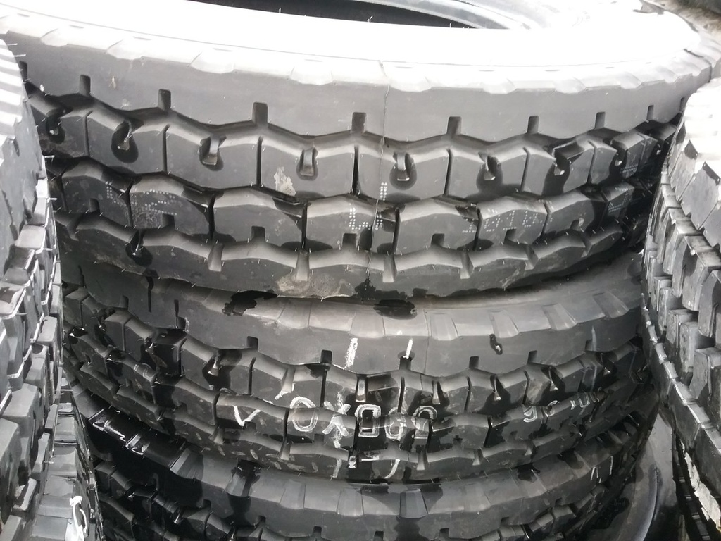 11.00/R24 Goodyear Farm G286, H (16 Ply)